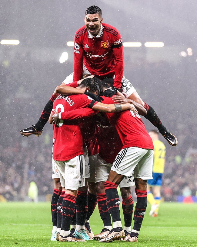 与卢卡库的 与卢卡库的